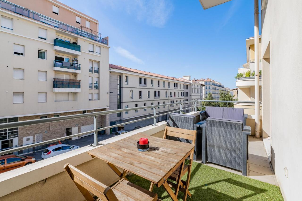 La Joliette; Duplex 2 Chambres, Parking Inclus+ Terrasse+ Ascenseur Marseilles Exterior foto